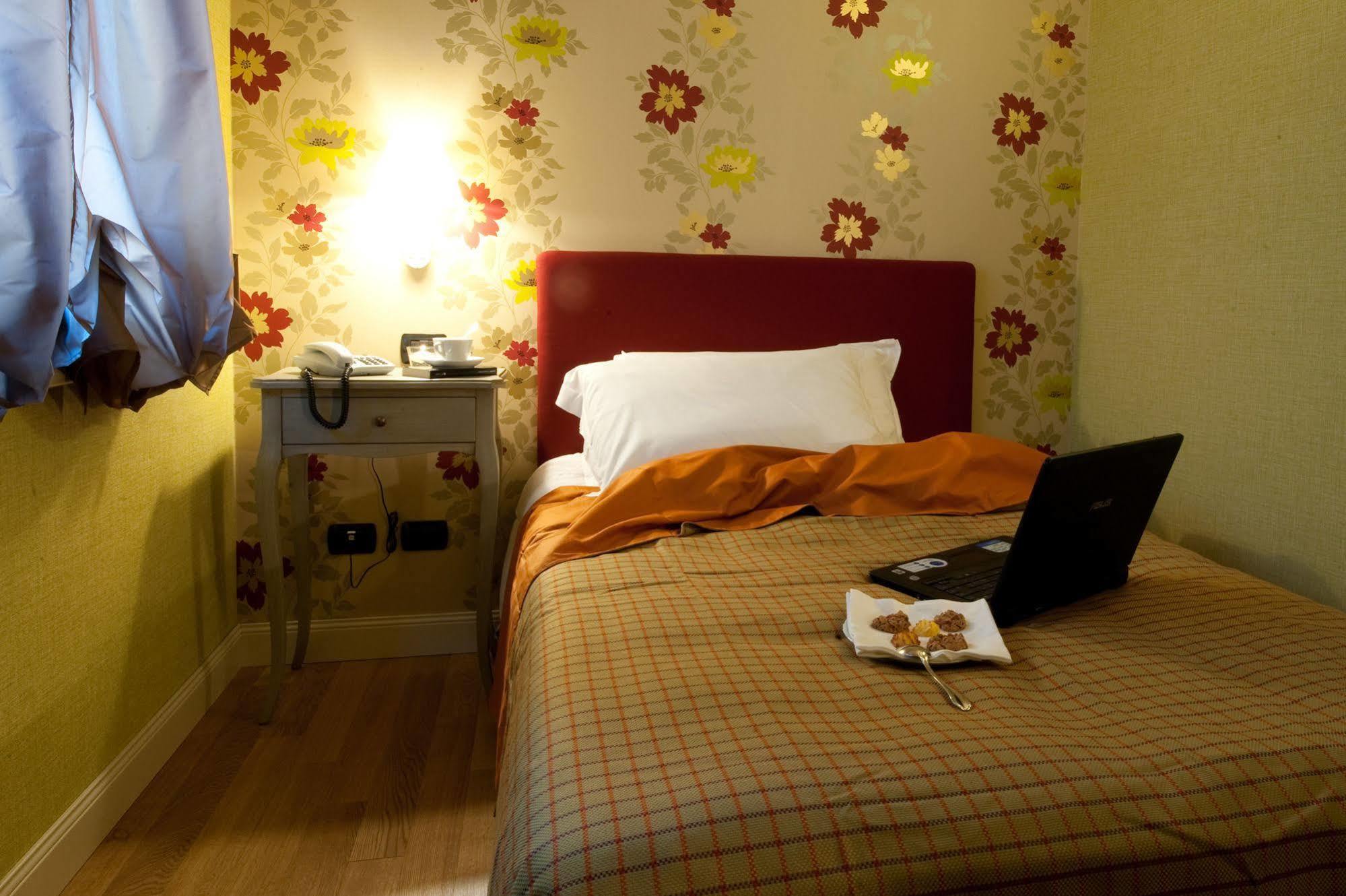Hotel Locanda Stendhal 3*